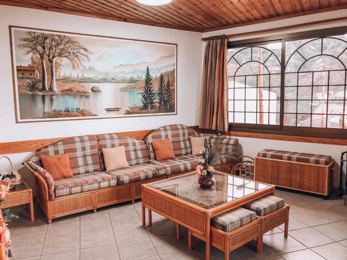 リマソールAgridia View Houseアパートメント エクステリア 写真
