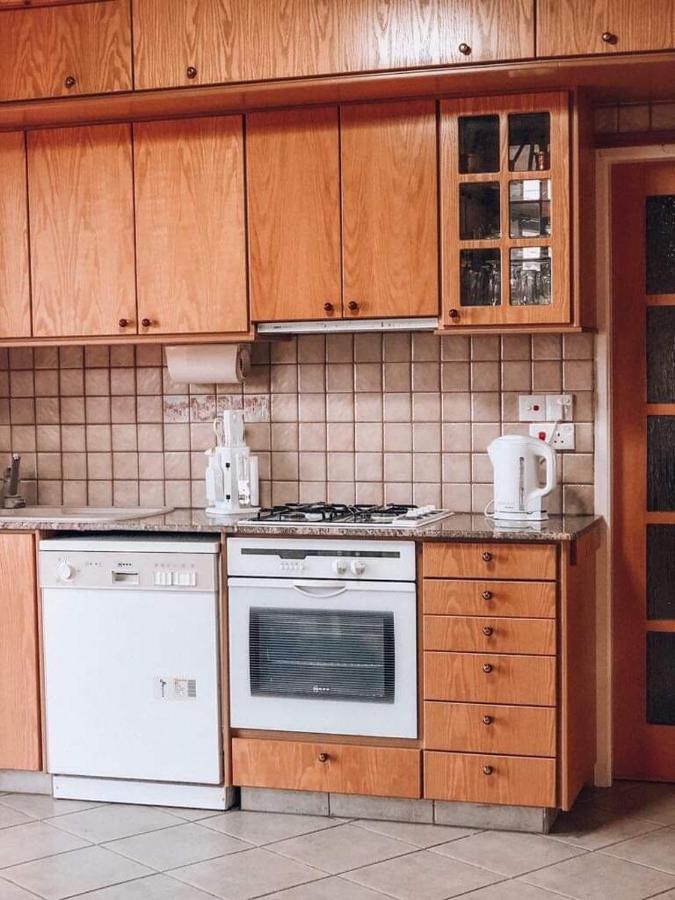リマソールAgridia View Houseアパートメント エクステリア 写真